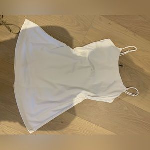 Garagre white tennis dress